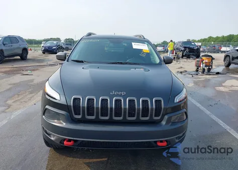 2015 Jeep Cherokee Trailhawk из США, поврежденный, VIN 1C4PJMBS6FW786622